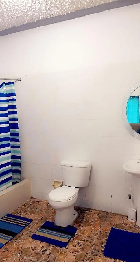 Quarto em Acomodações Particulares Diamond Apartamento May Pen